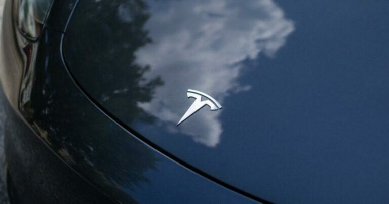 Tesla's new Model S design