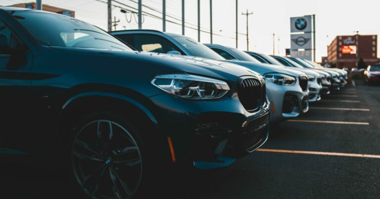 A guide to starting your own car dealership