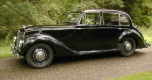 Siddeley Luxury Motor Cars Revival at Kenilworth Castle