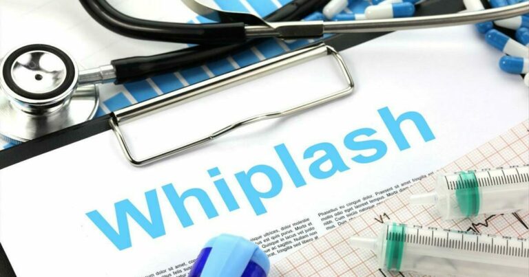 What are the Symptoms and Treatments of Whiplash