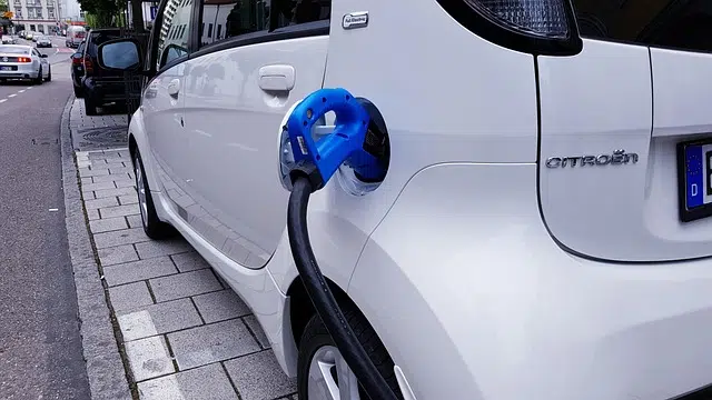 electric car, charging station, electric cable, power supply, conductive charging 