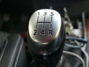 Automatic vs Manual Car Transmission: Which is Better?
