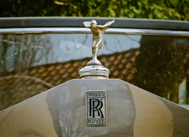 rolls royce, automobile, hood ornament, market launch, climate control, coach doors