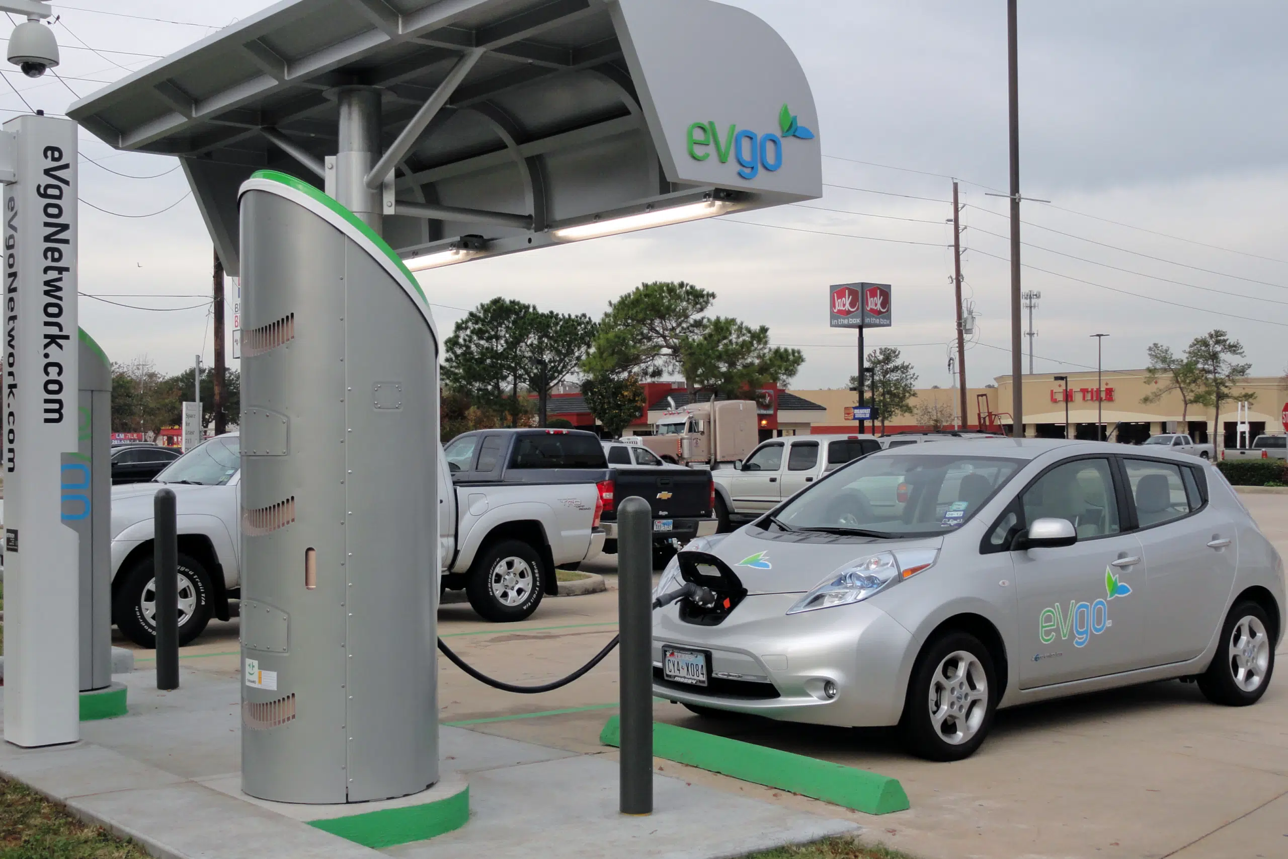 How Much Does it Cost to Charge an EV: An Update